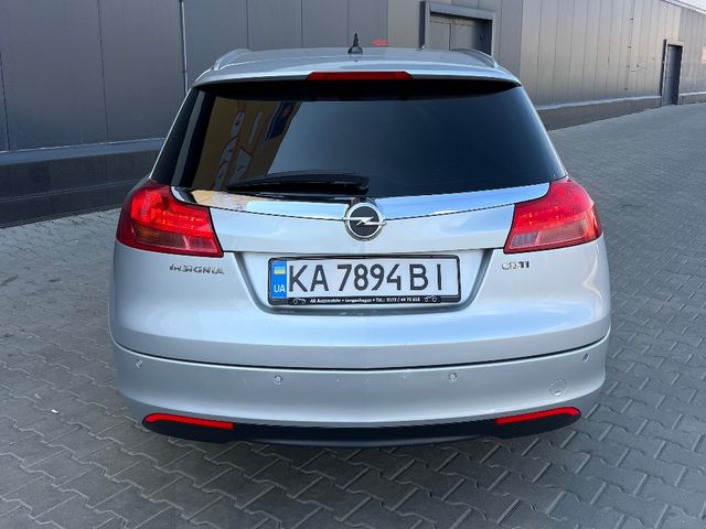 Opel Insignia - фото 4