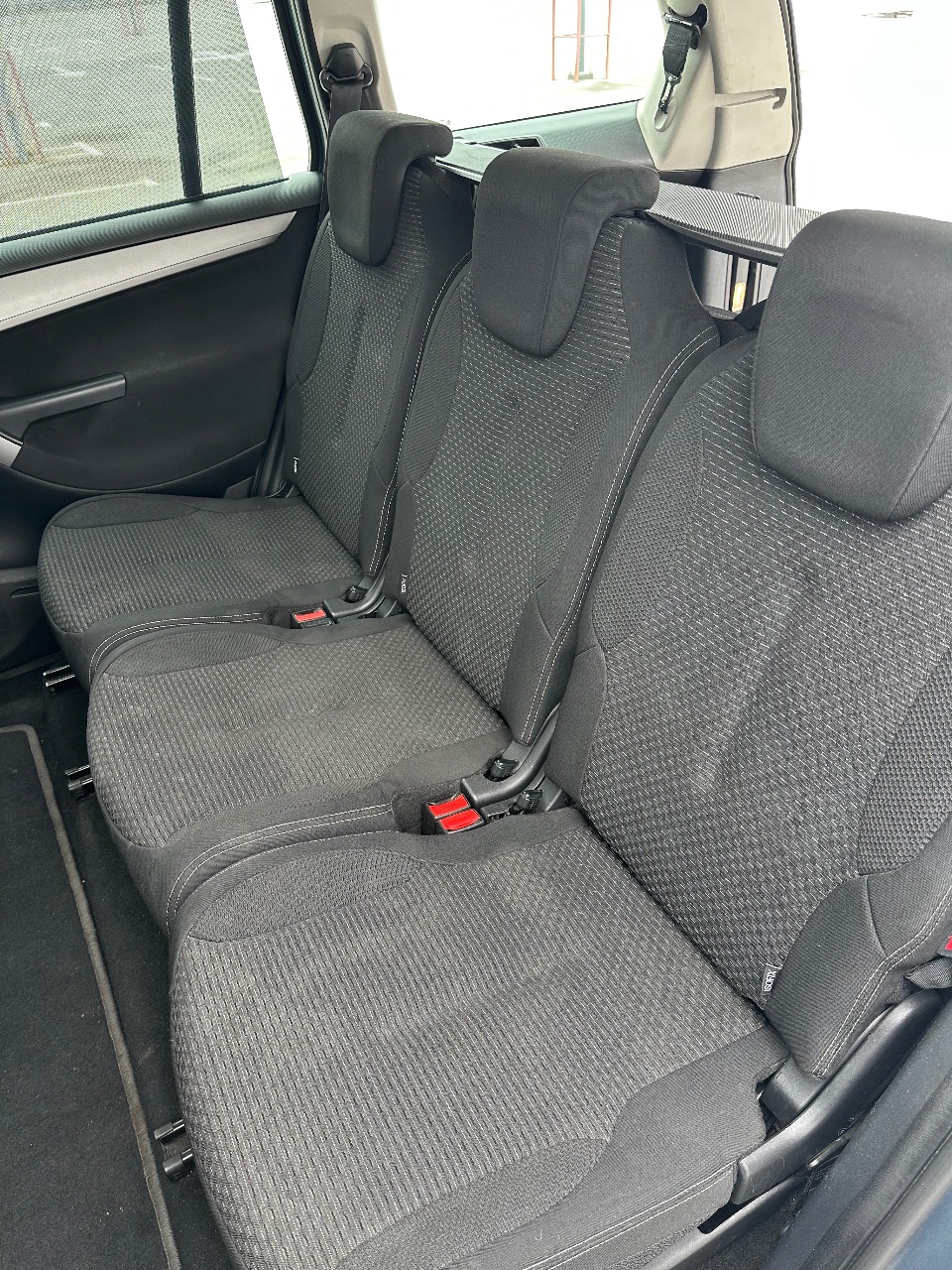 Citroen C4 Picasso - фото 14