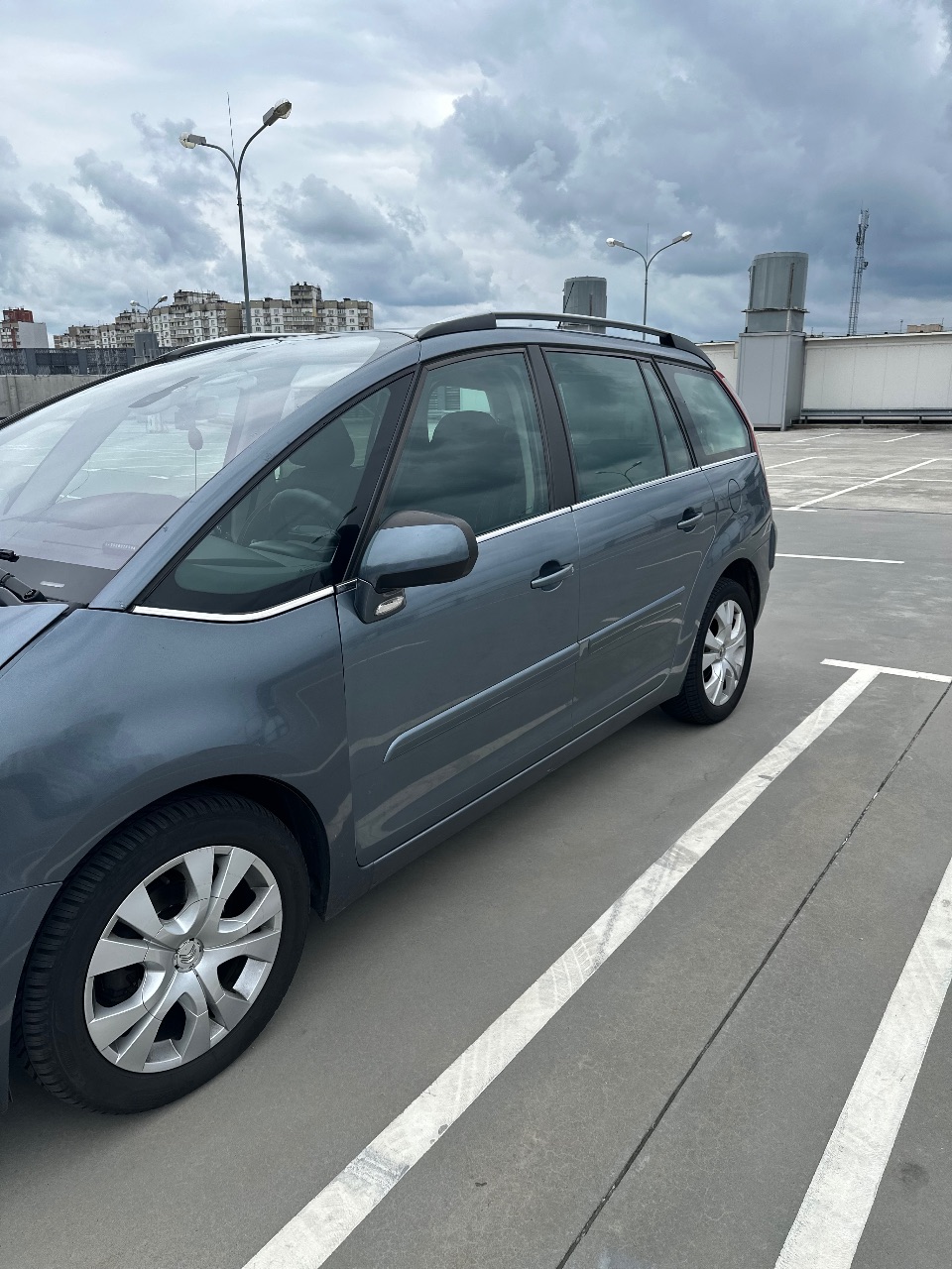 Citroen C4 Picasso - фото 3