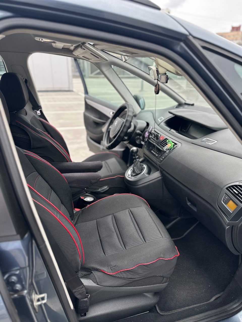 Citroen C4 Picasso - фото 20