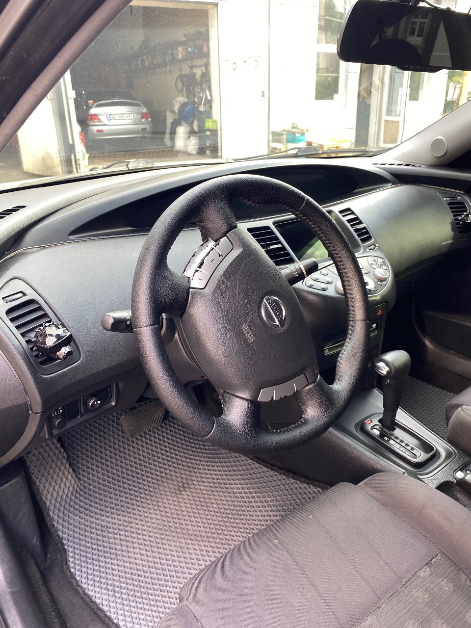 Nissan Primera - фото 8