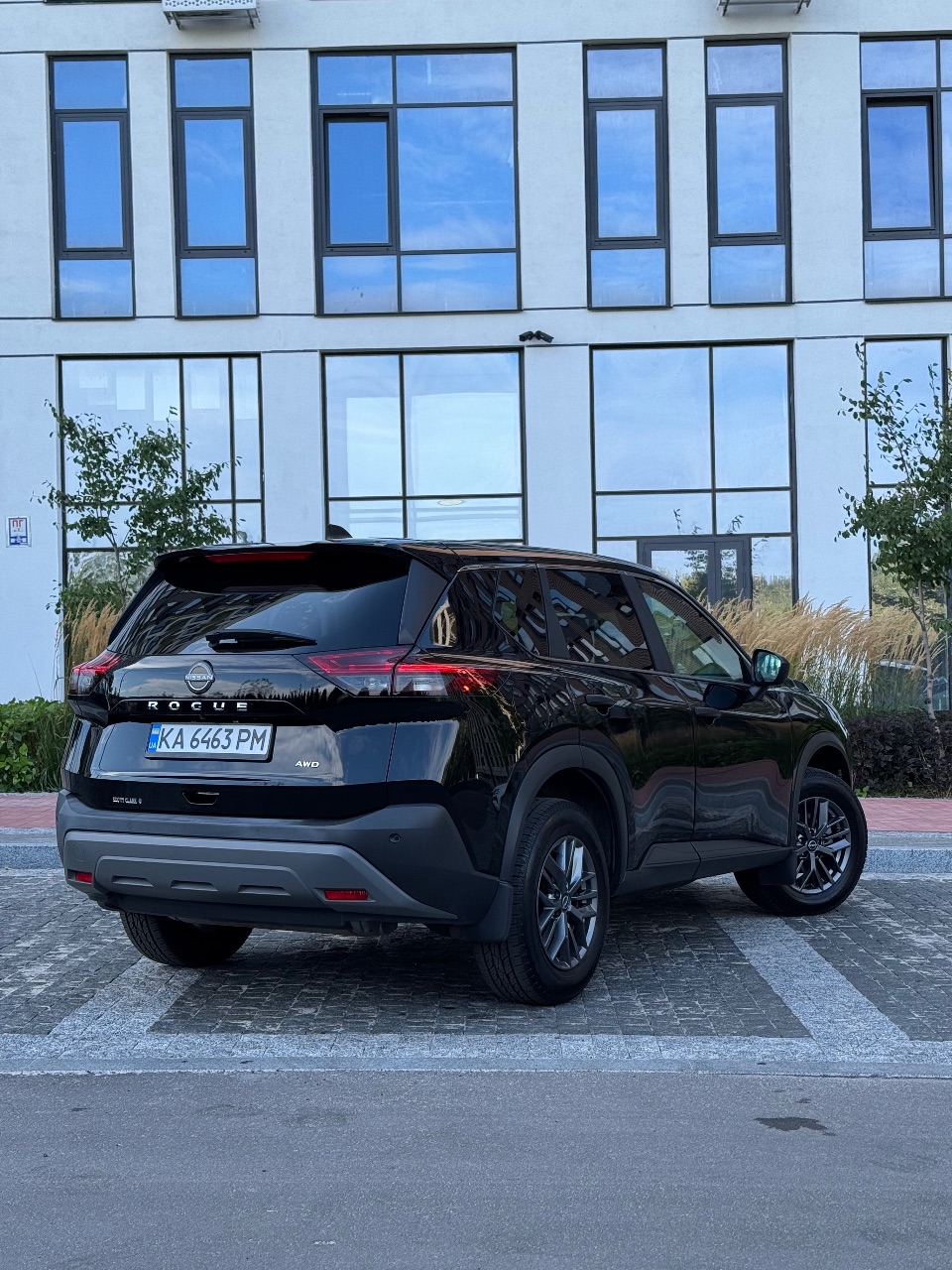 Nissan Rogue - фото 4