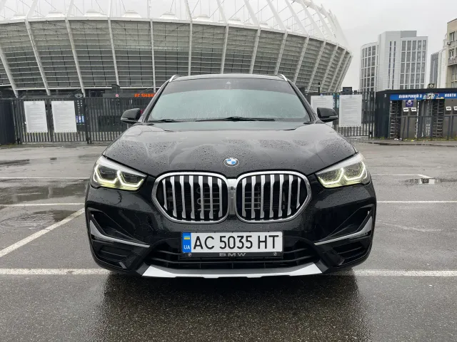 BMW X1 - фото 2
