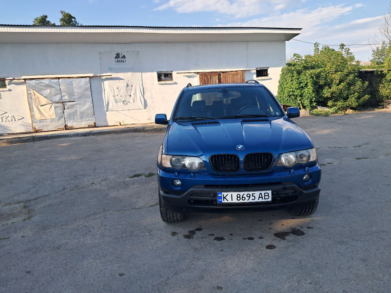 BMW X5 - фото 2