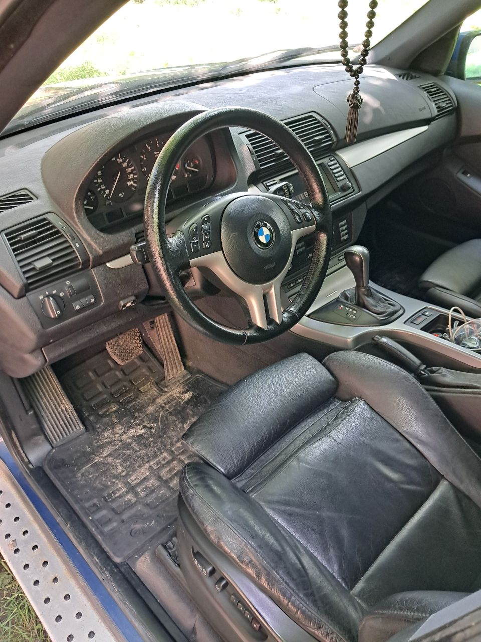 BMW X5 - фото 14