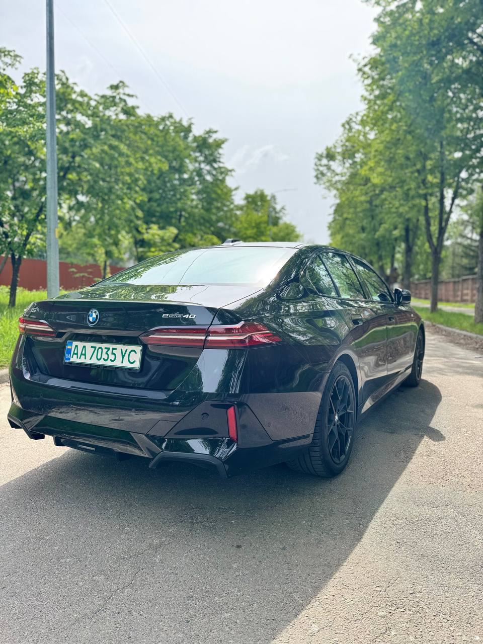 BMW i5 - фото 47