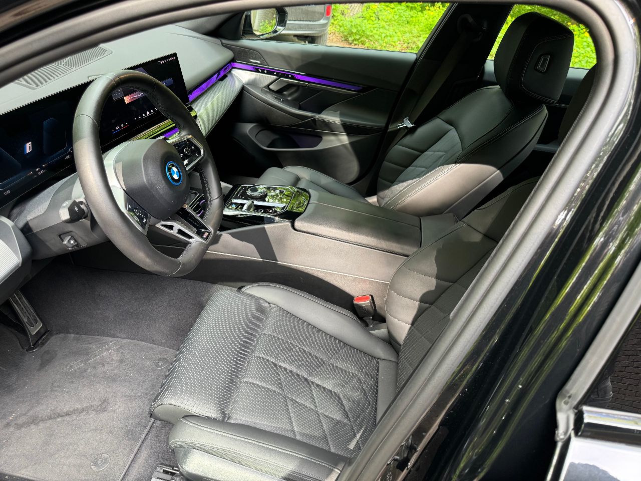 BMW i5 - фото 12