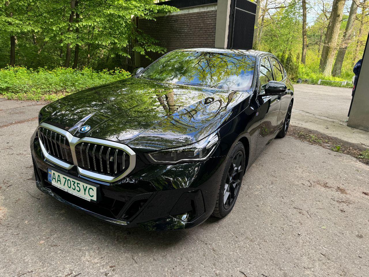 BMW i5 - фото 7