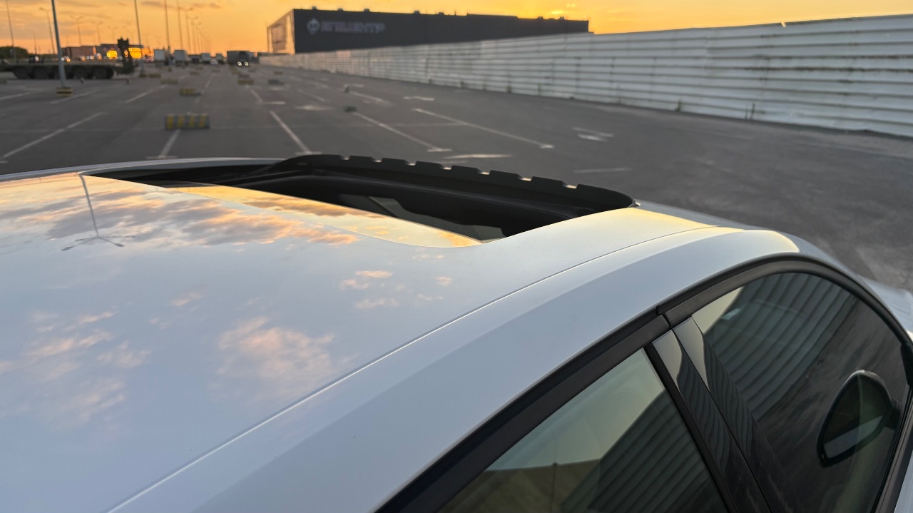 Audi A4 - фото 27