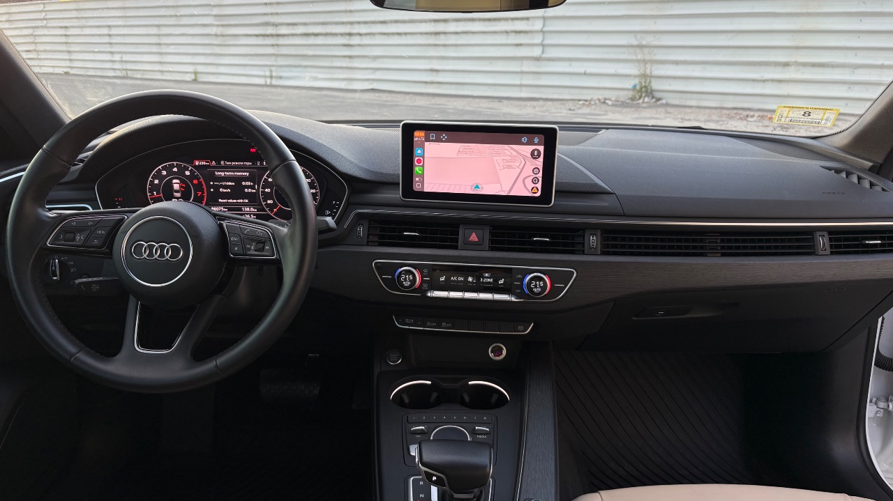 Audi A4 - фото 20