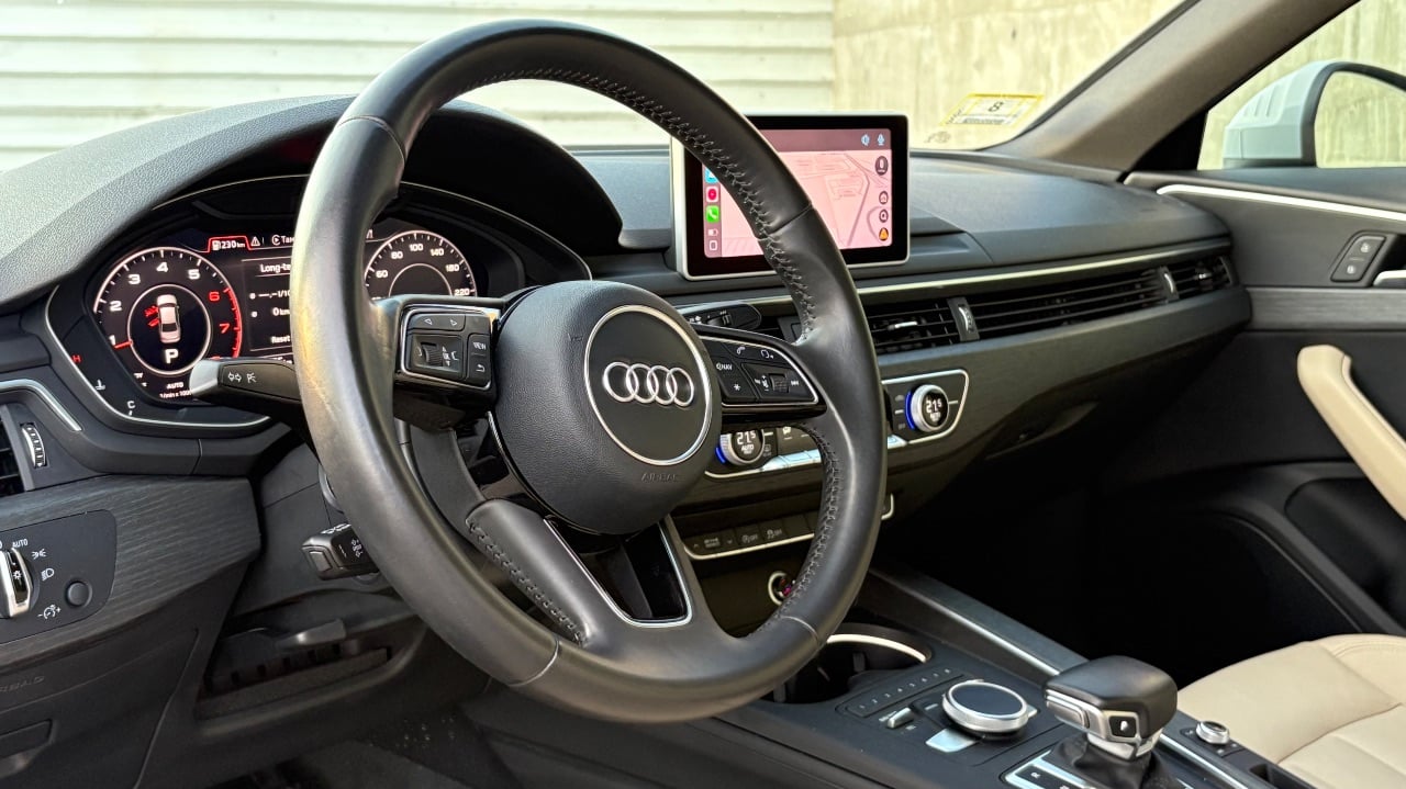 Audi A4 - фото 17