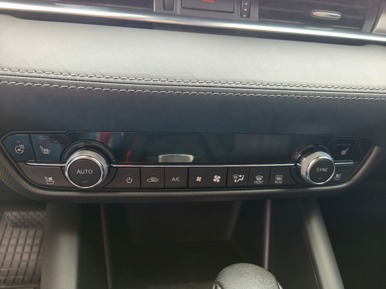 Mazda 6 - фото 9