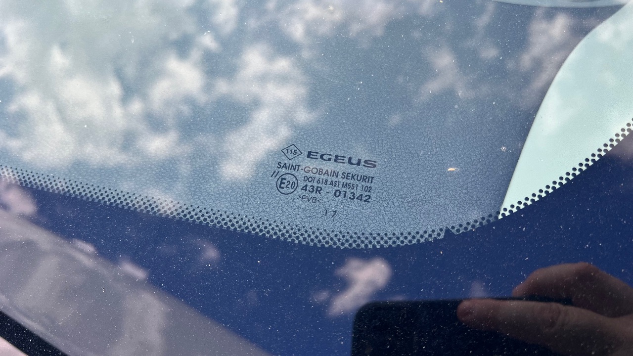 Renault Trafic - фото 13