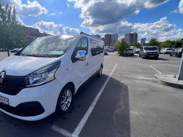 Renault Trafic - фото 4