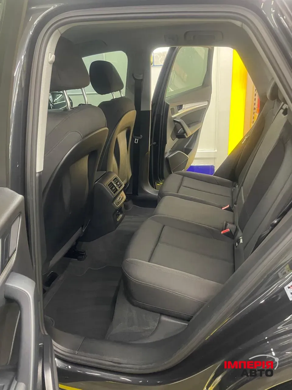 Audi Q5 - фото 8