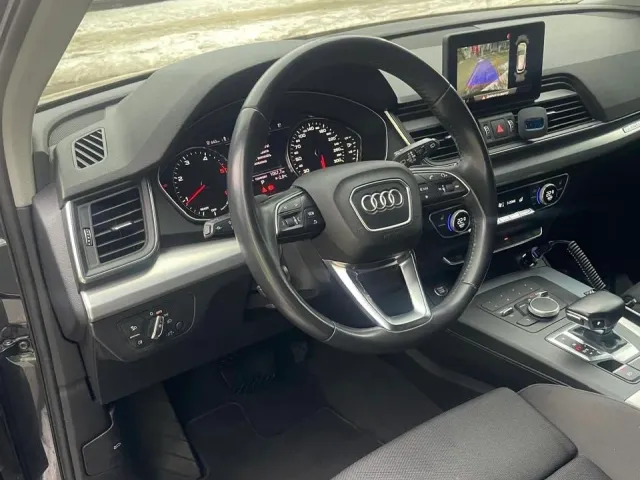 Audi Q5 - фото 5