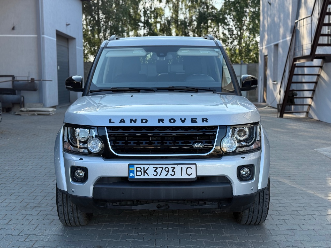 Land Rover Discovery - фото 3