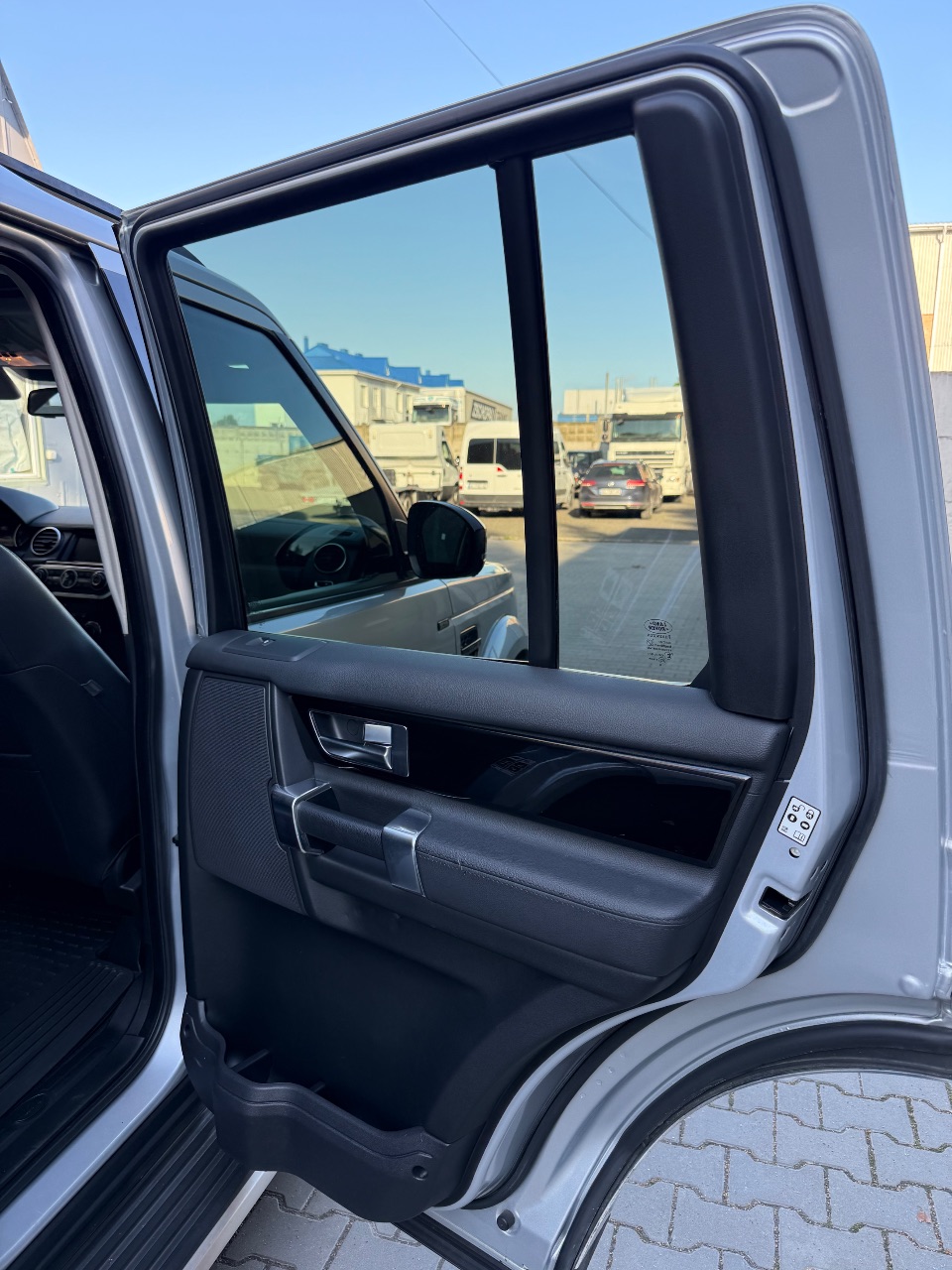 Land Rover Discovery - фото 29