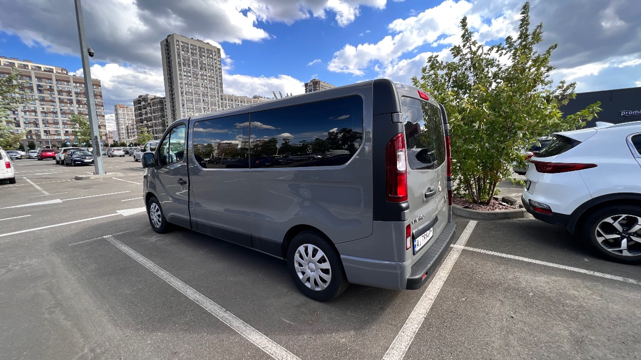Opel Vivaro - фото 11