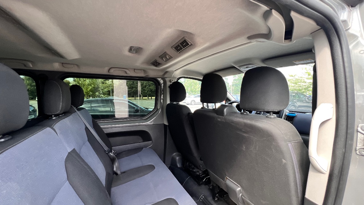 Opel Vivaro - фото 5