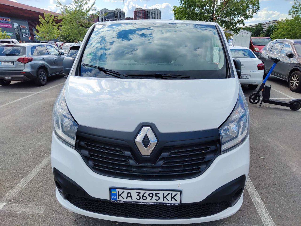 Renault Trafic - фото 1