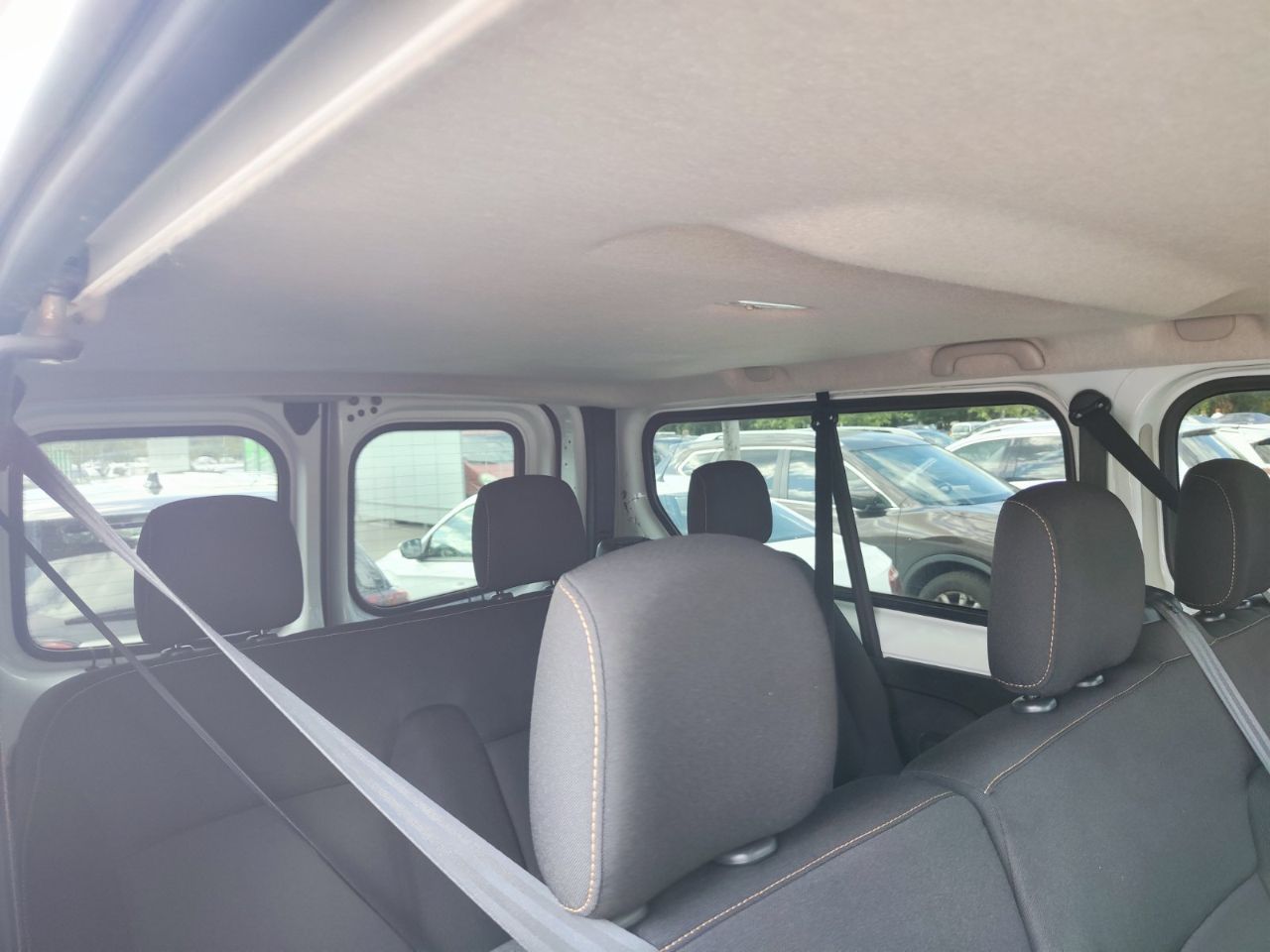 Renault Trafic - фото 6