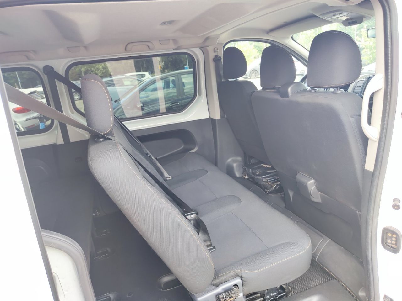 Renault Trafic - фото 7