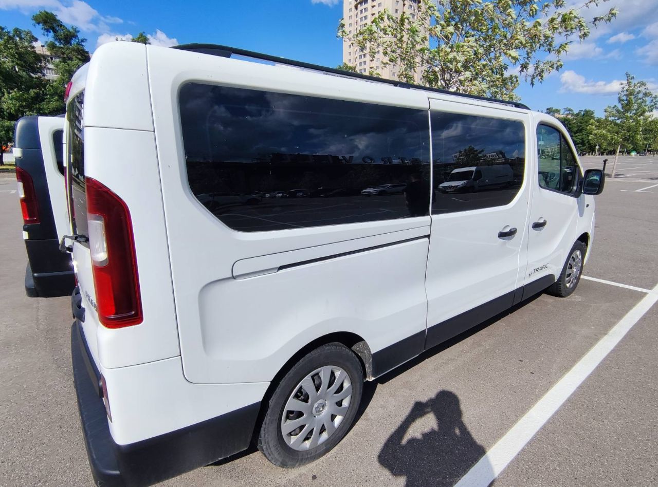 Renault Trafic - фото 5