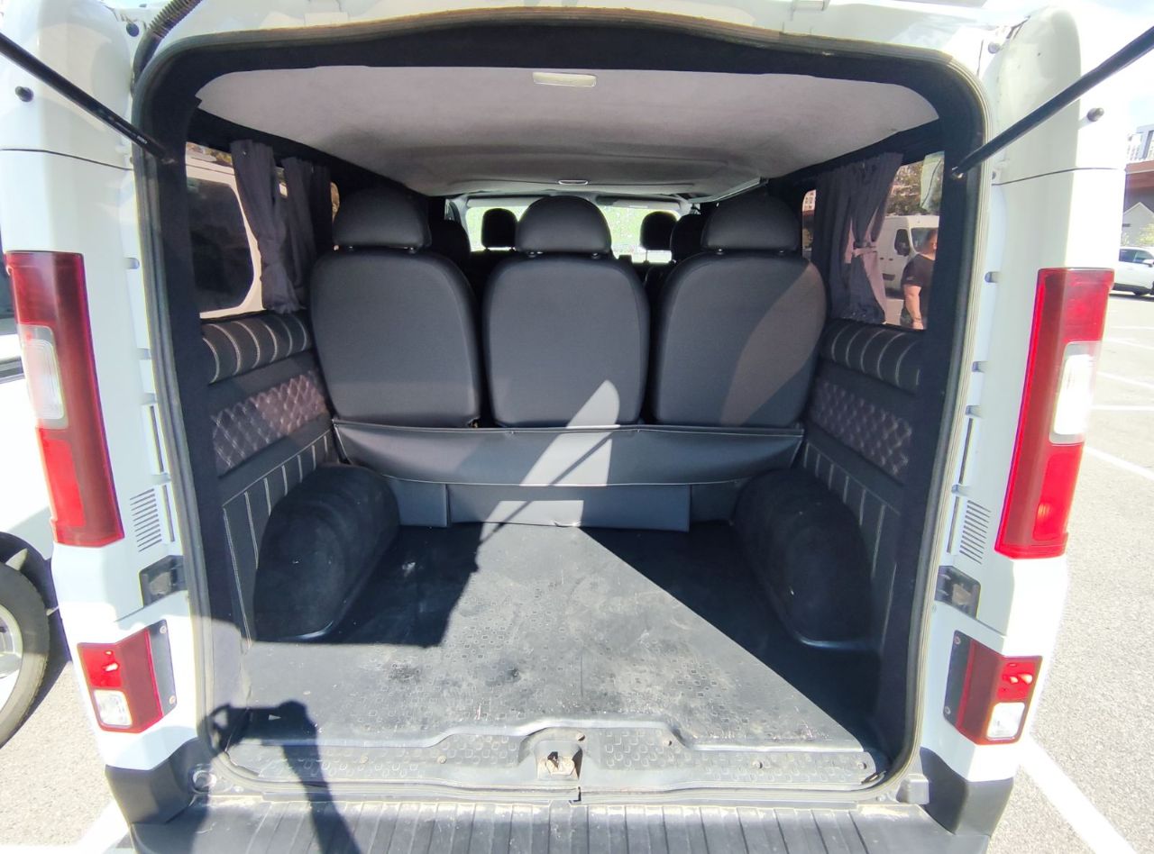 Renault Trafic - фото 9