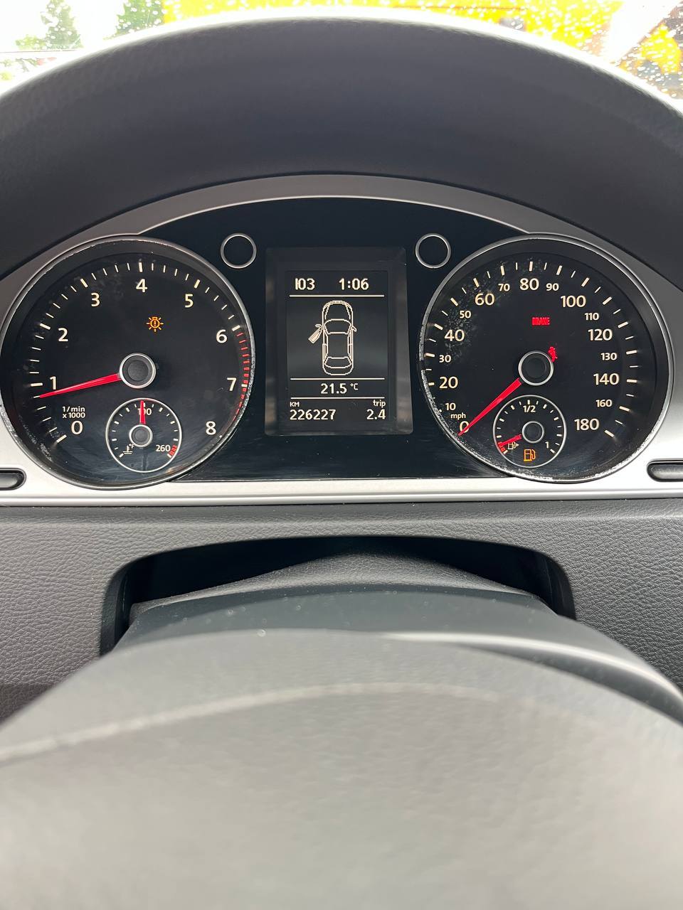 Volkswagen Passat CC - фото 15