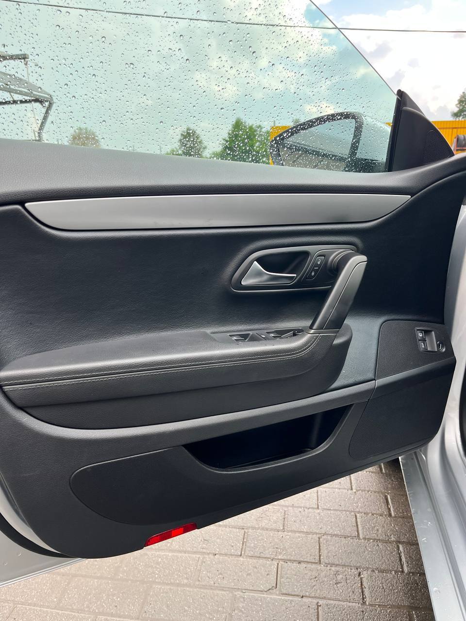 Volkswagen Passat CC - фото 17