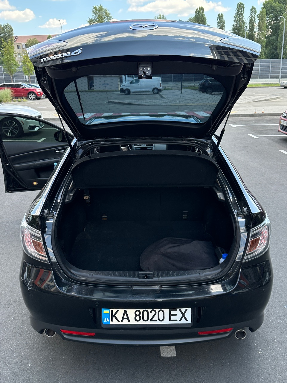 Mazda 6 - фото 12