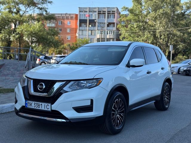 Nissan Rogue 2017, Полтава, $12 600 - зображення 1