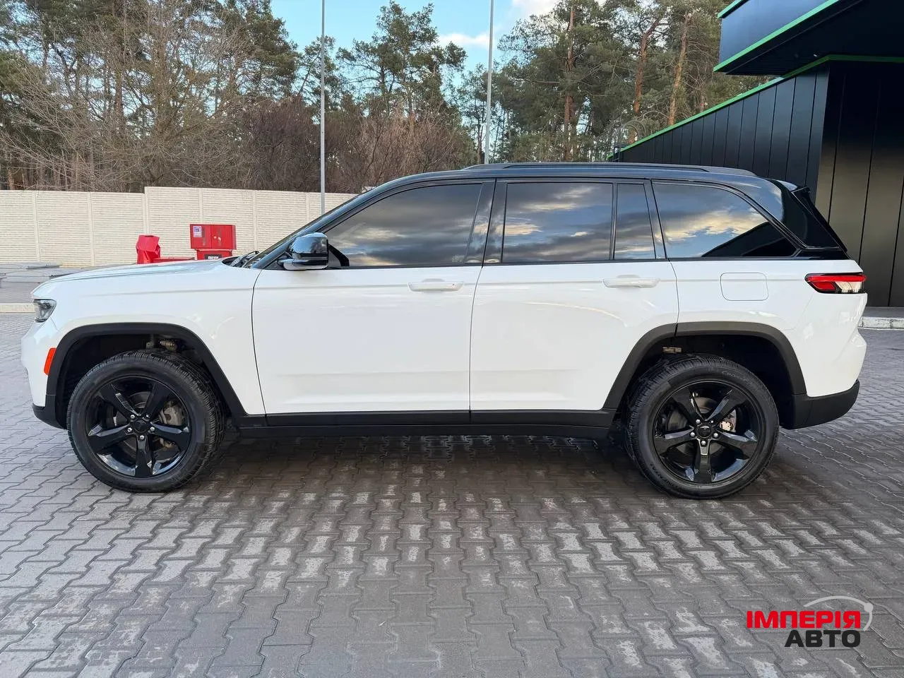 Jeep Grand Cherokee - фото 30