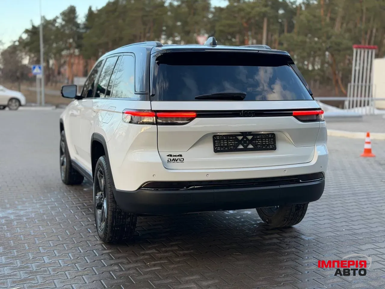 Jeep Grand Cherokee - фото 25