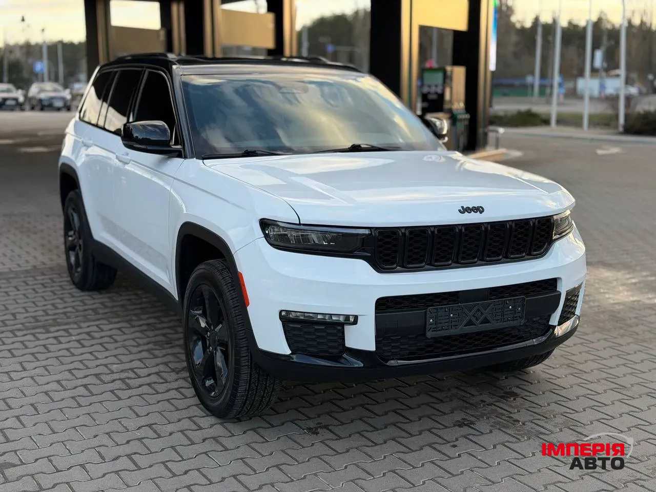 Jeep Grand Cherokee - фото 15