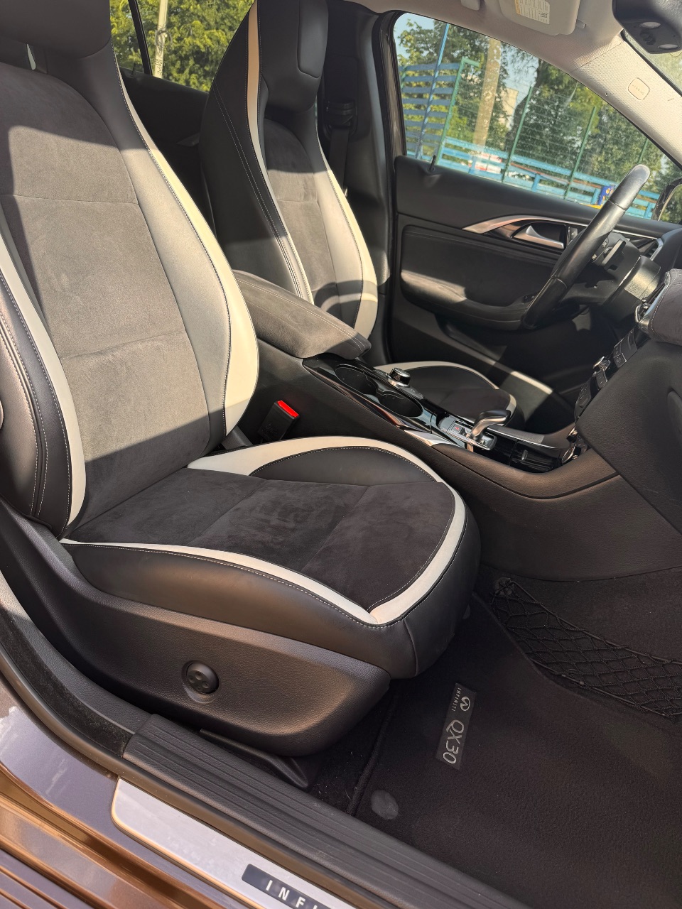 Infiniti QX30 - фото 16