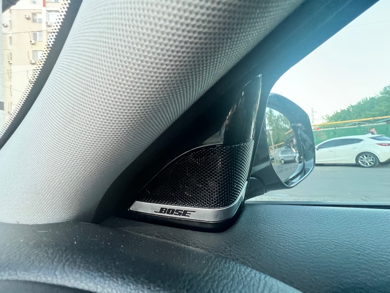 Infiniti QX30 - фото 14