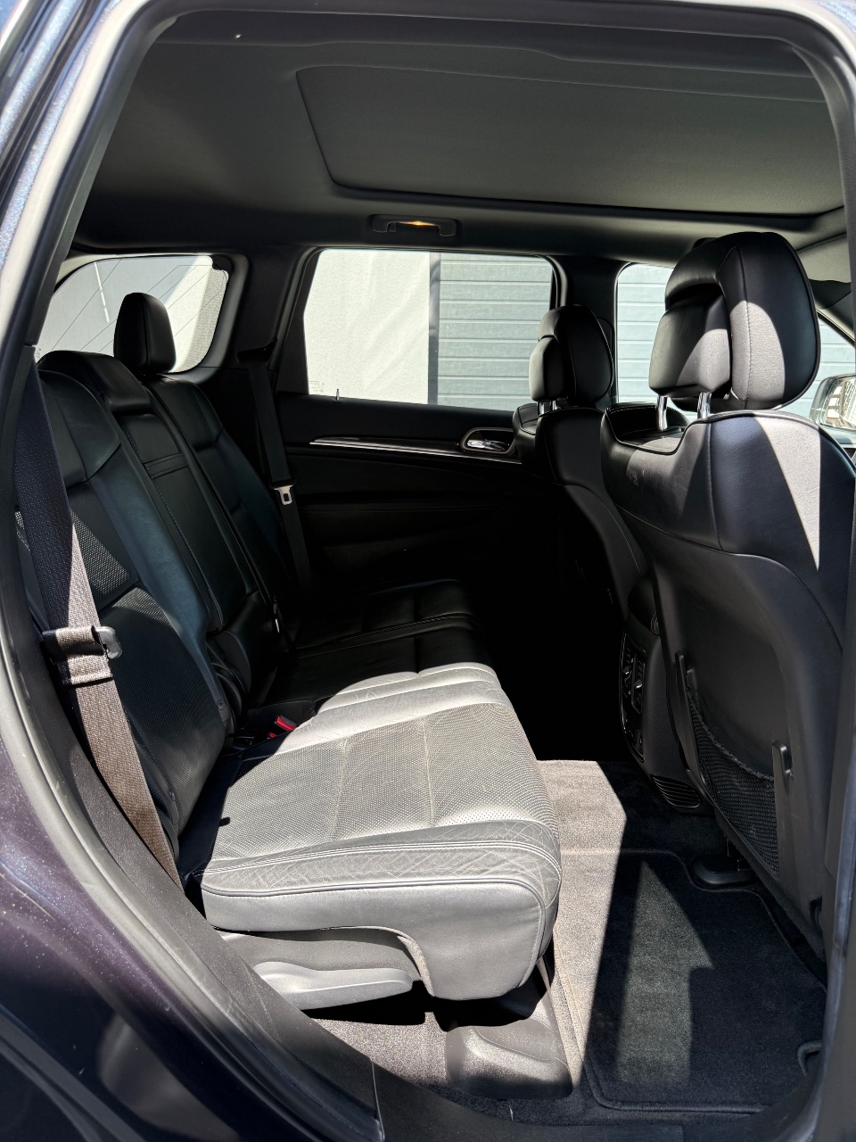 Jeep Grand Cherokee - фото 30