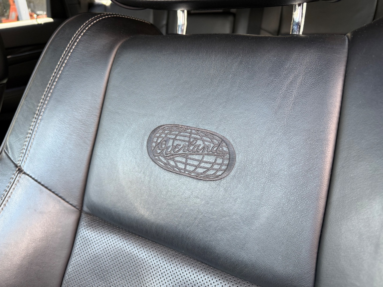 Jeep Grand Cherokee - фото 16