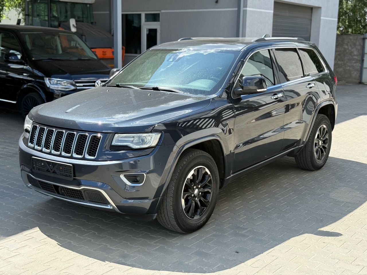 Jeep Grand Cherokee - фото 6