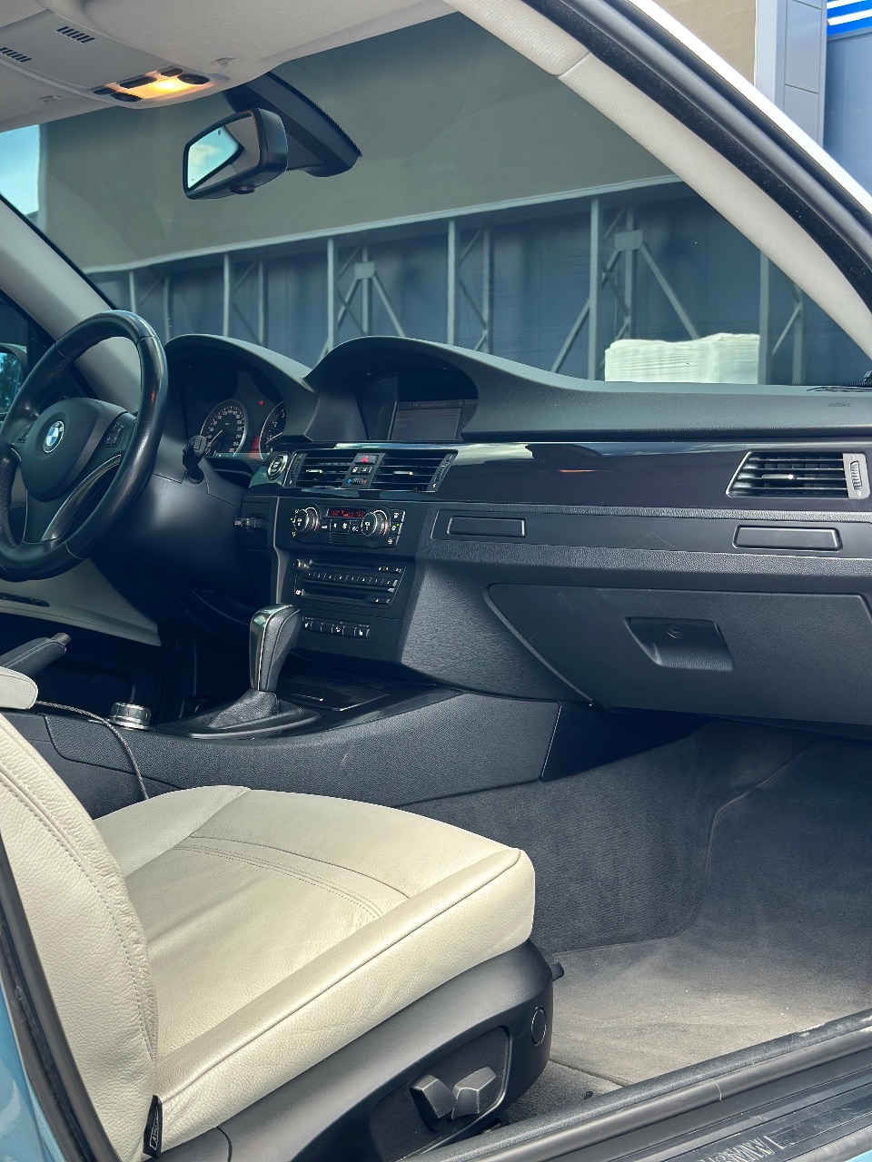 BMW 3 серії - фото 48