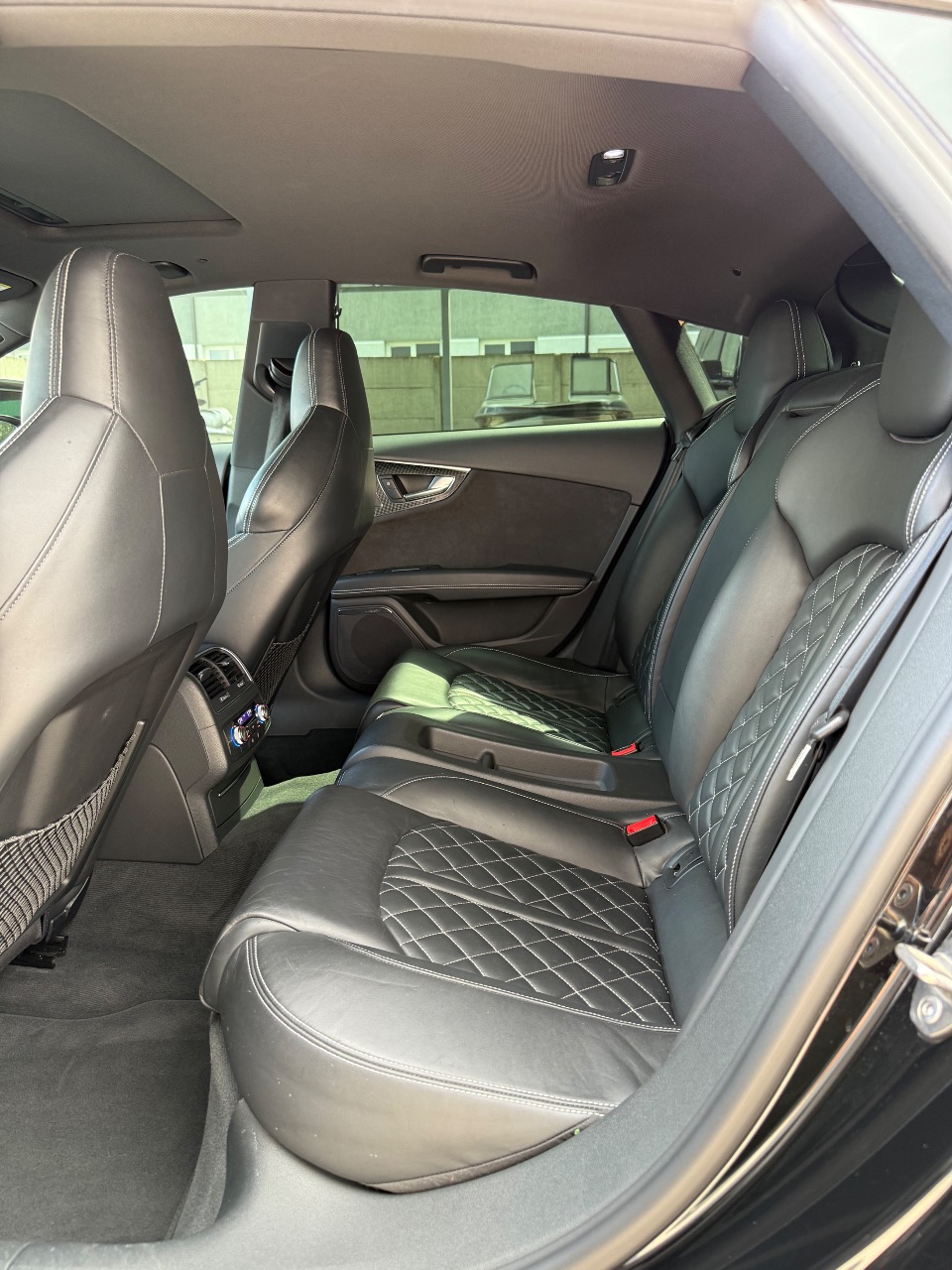 Audi S7 - фото 39