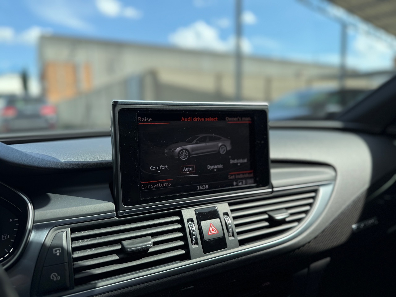 Audi S7 - фото 35