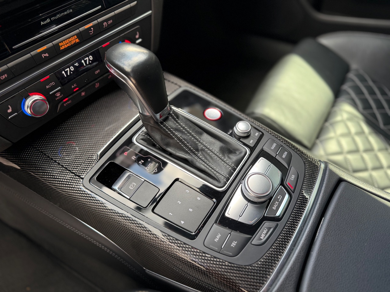 Audi S7 - фото 33