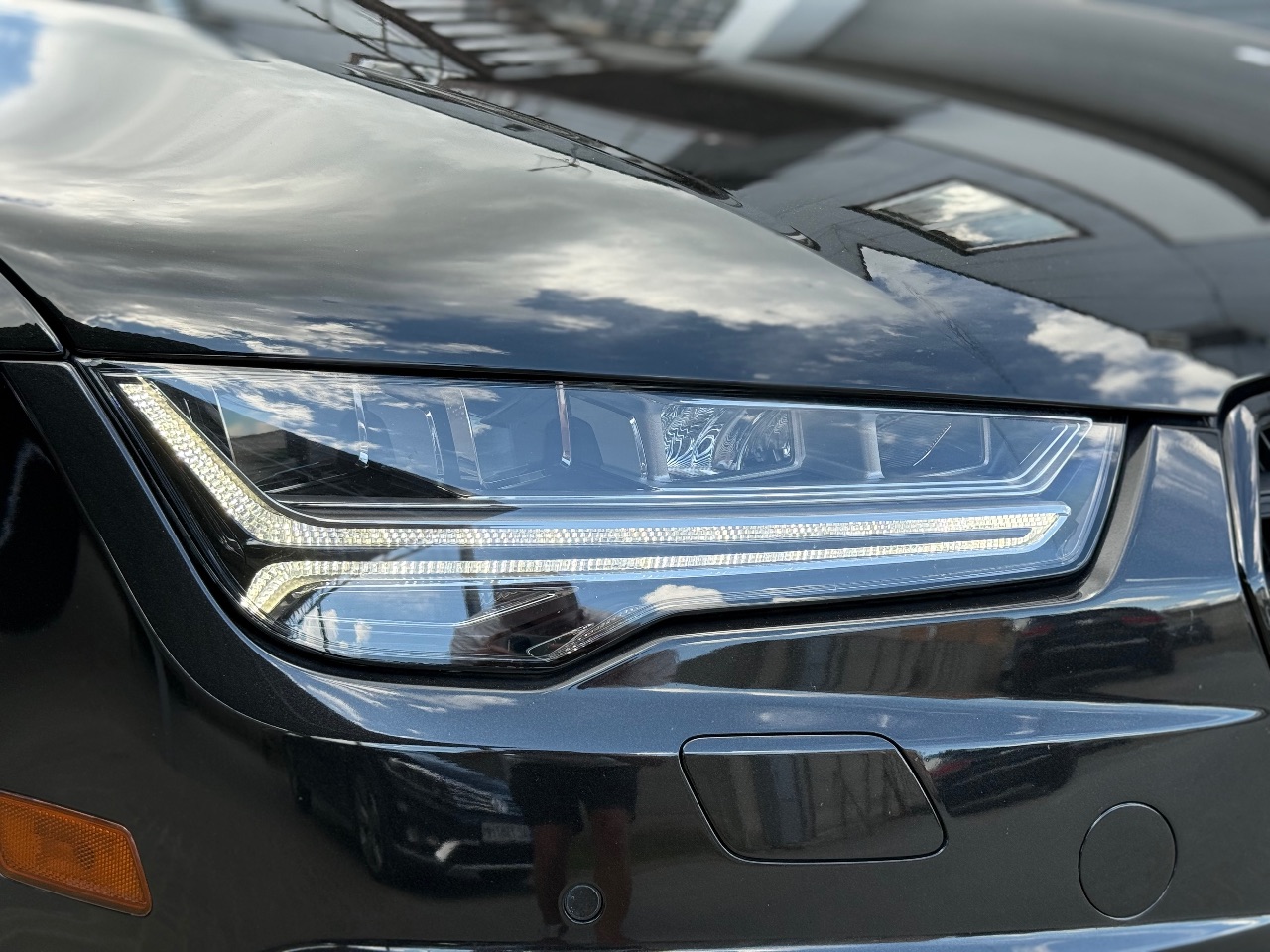 Audi S7 - фото 13