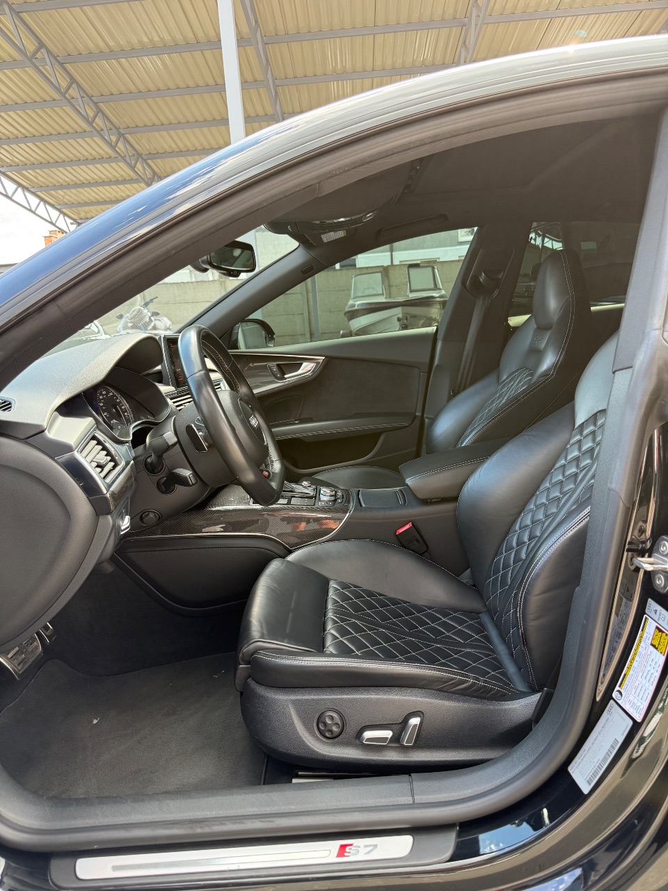 Audi S7 - фото 25