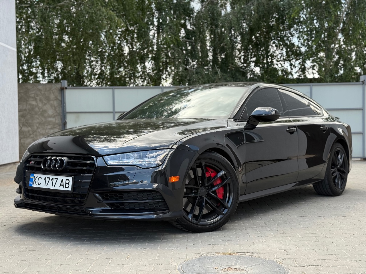 Audi S7 - фото 2