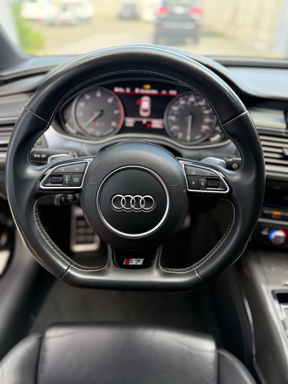 Audi S7 - фото 30