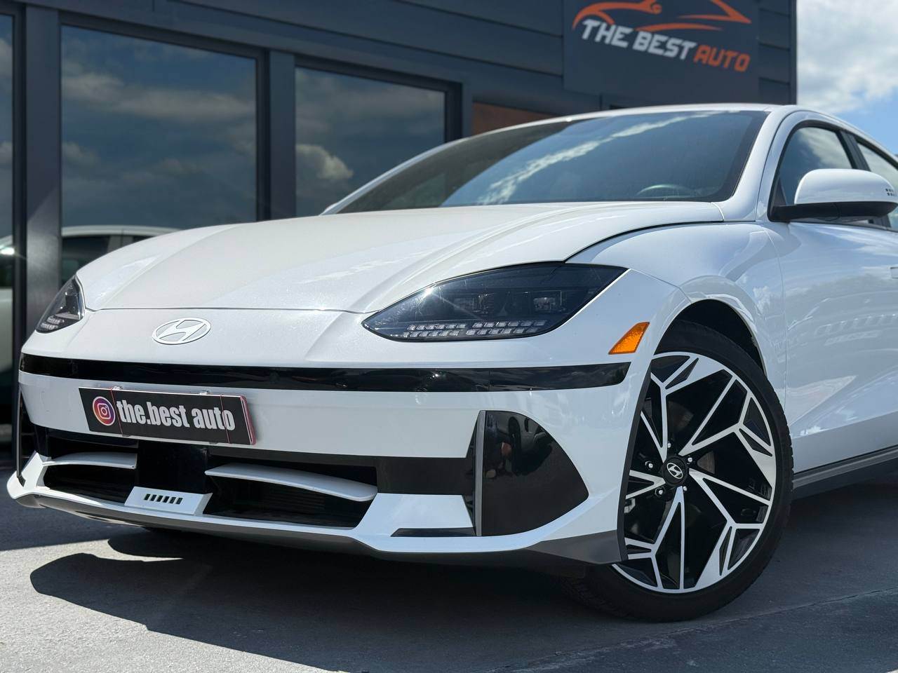 Hyundai IONIQ 6 - фото 2